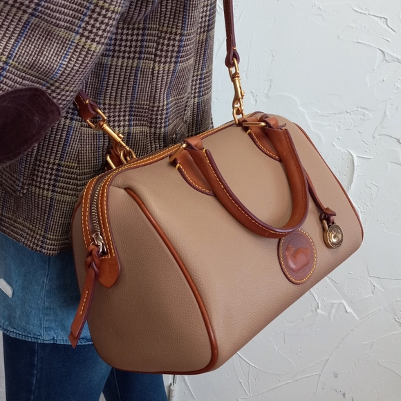 Dooney & Bourke, AWL, 3.0 Barrel Satchel 28, in Taupe - Picture 3 of 16